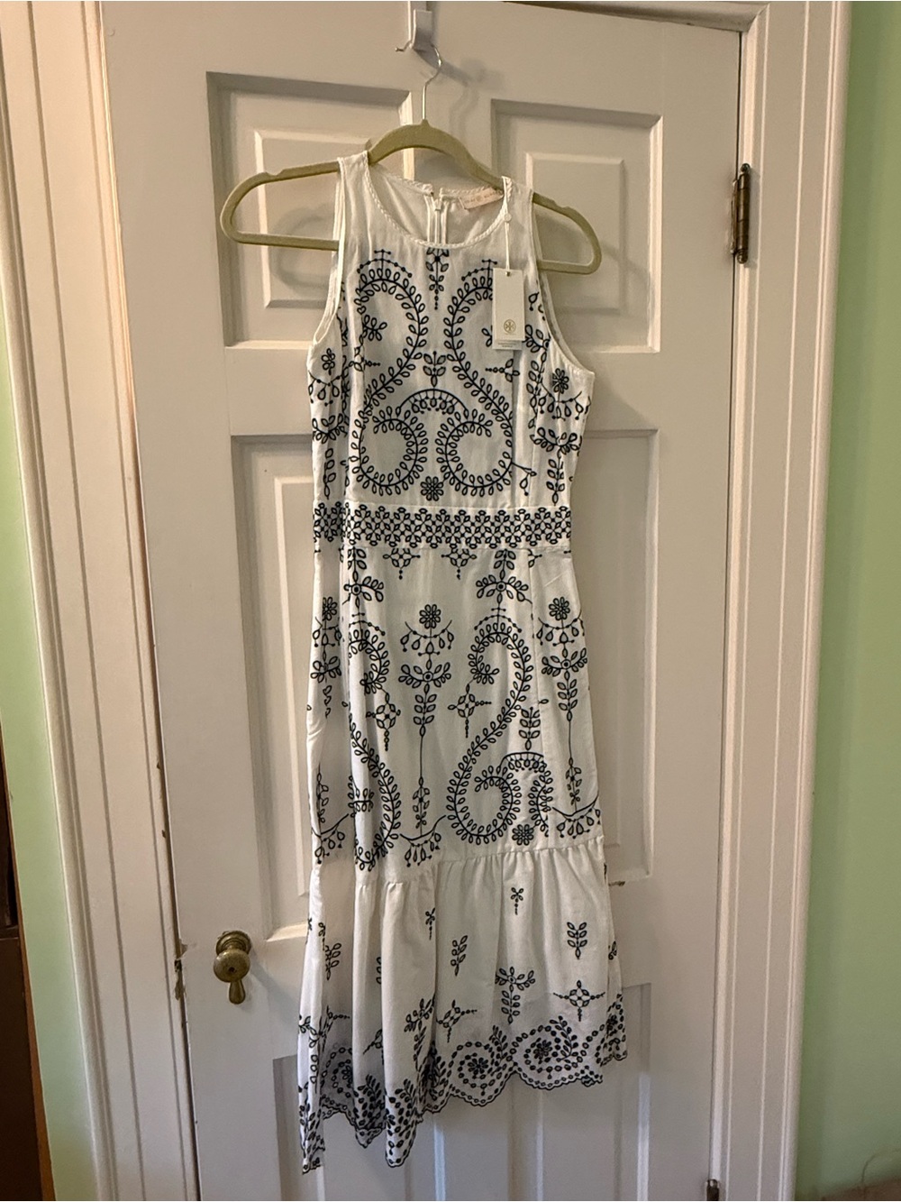 Tory Burch White Maxi Dress with Navy Embroidery size 4